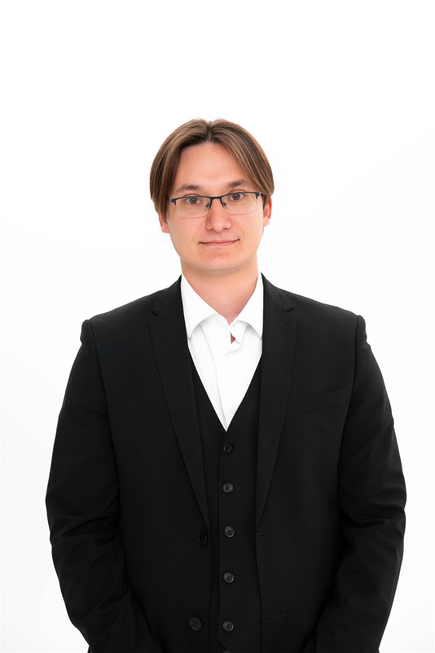 Титов Леонид Титов Леонид